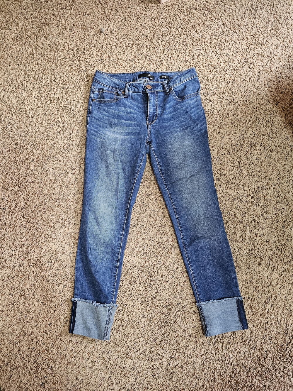 1822 Denim Taylor Medium Blue Cuffed Hem Cropped Skinny Jeans
